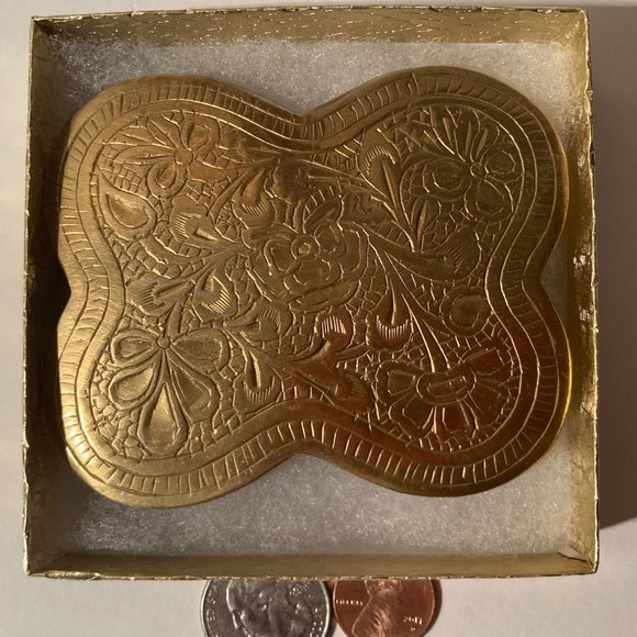 Other - Vintage Metal Belt Buckle, Brass, Nice Design, 3 1/4" x 2 3/4", Heavy Duty, Qual